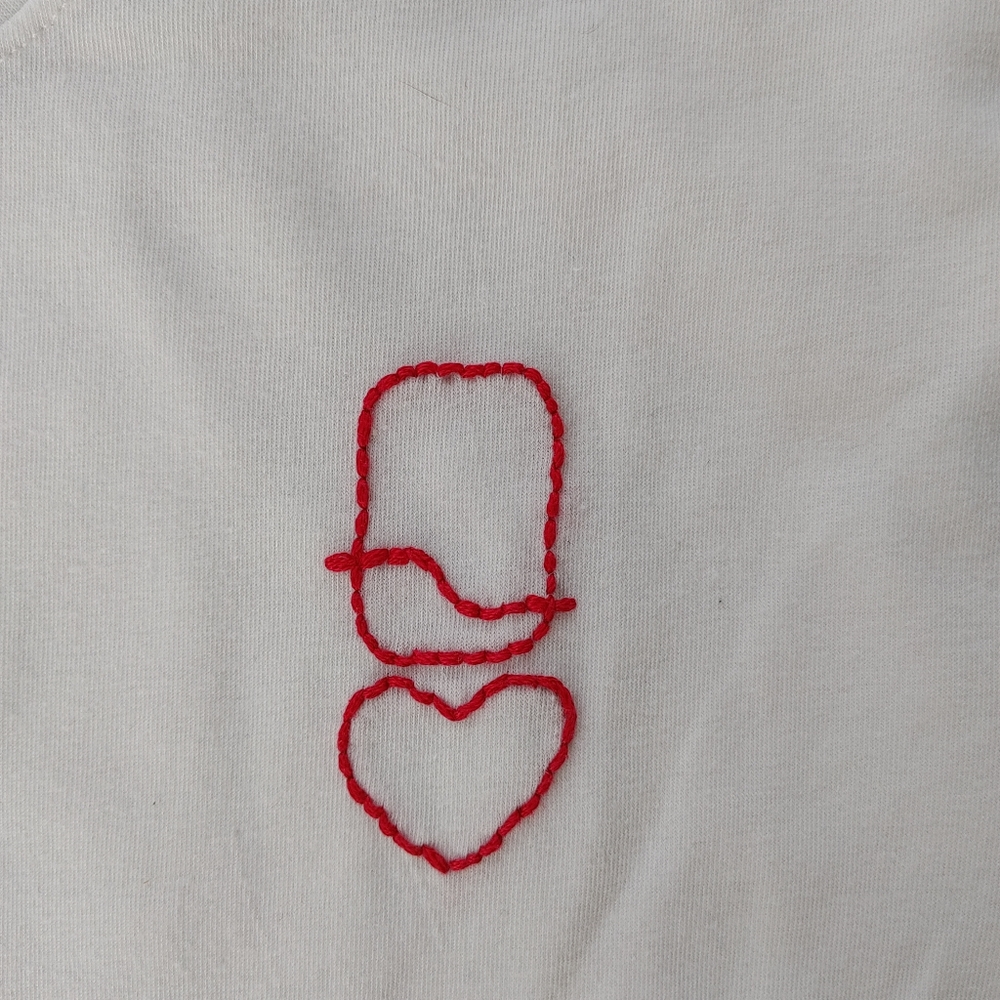 White T-shirt - Picture 2 of 3